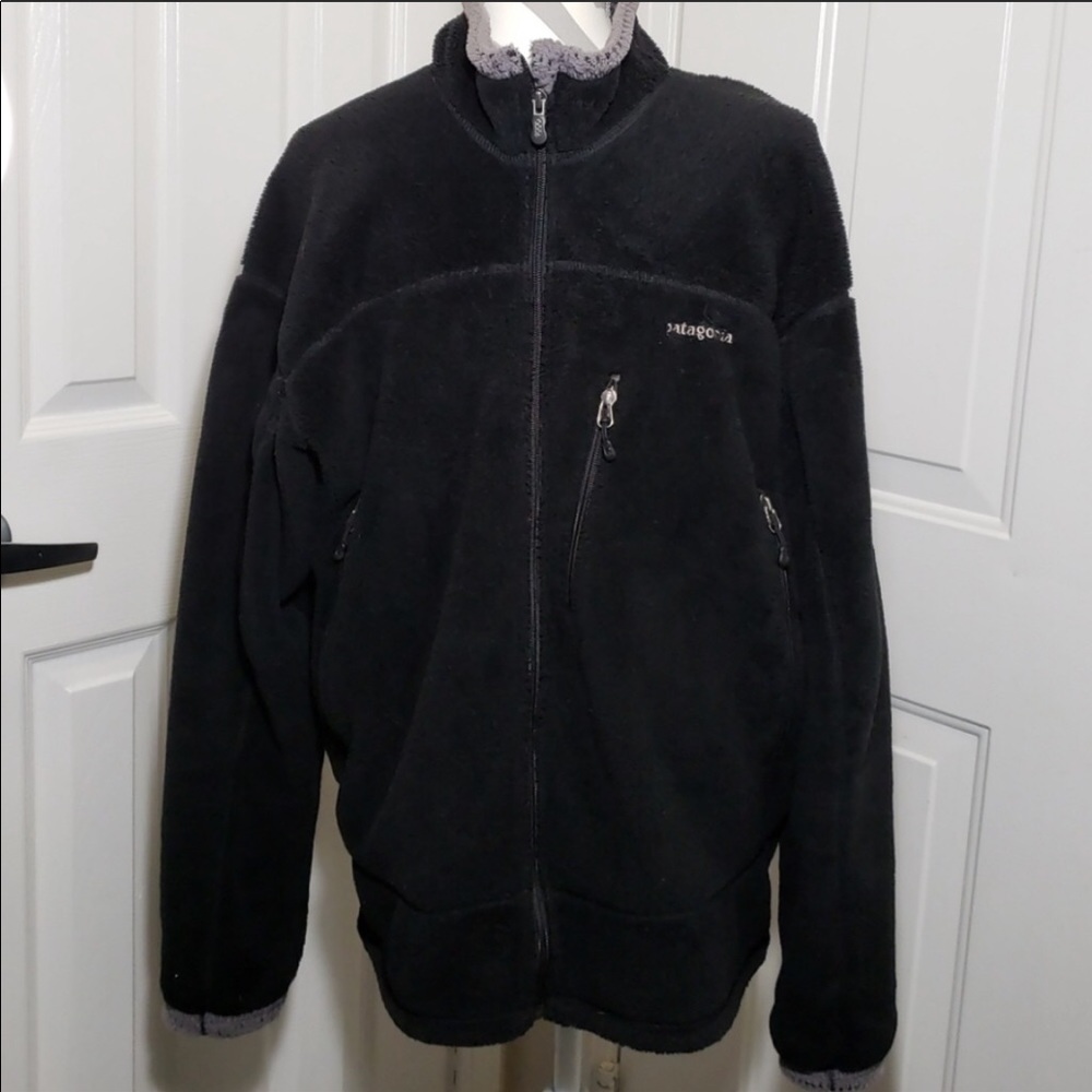 Patagonia R4 jacket! Great used condition